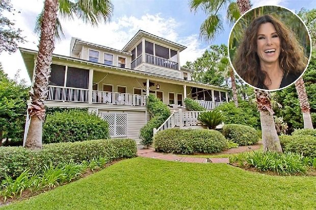 Where Does Sandra Bullock Live? A Detailed Look into Her Homes and Life